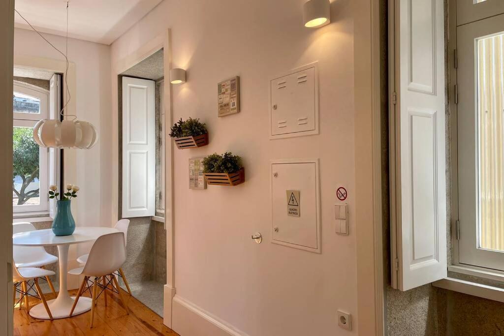 Santo Antonio Cozy Apartment Porto Buitenkant foto